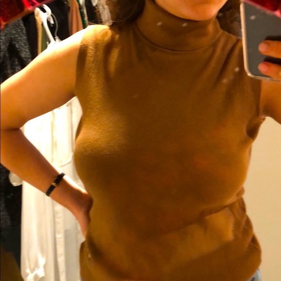 Turtleneck tank - Picture 4 of 4